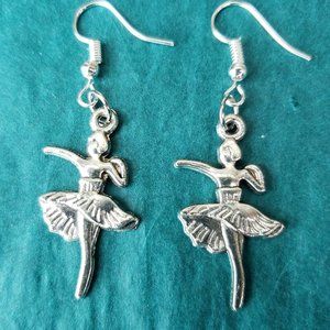 3/10$ NWOT Ballerina silver tone earrings